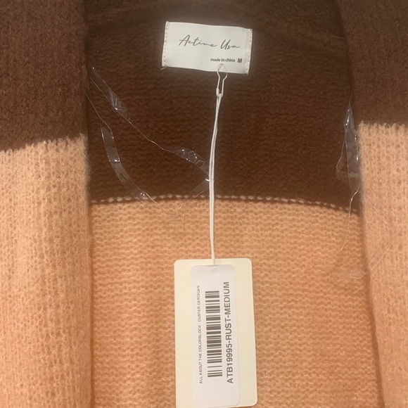 Color Block Cardigan - Picture 2 of 2